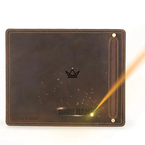 Tapis de souris en cuir personnalisable - Voyageur Duty - - Tapis souris personnalisable - Cadeau, Noël, Anniversaire, Original - Atelier Atypique