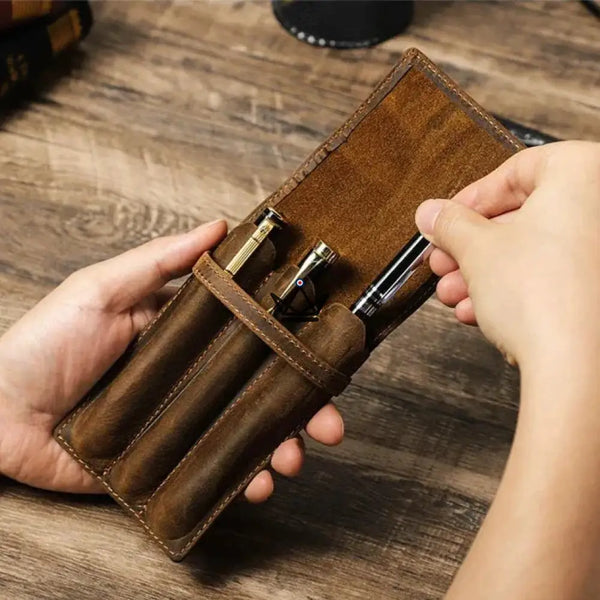 Etui en cuir de luxe pour stylo plume - Voyageur Valet (personnalisable) - - etui stylo personnalisable - Cadeau, Noël, Anniversaire, Original, Fête des pères, fête des mères - Atelier Atypique