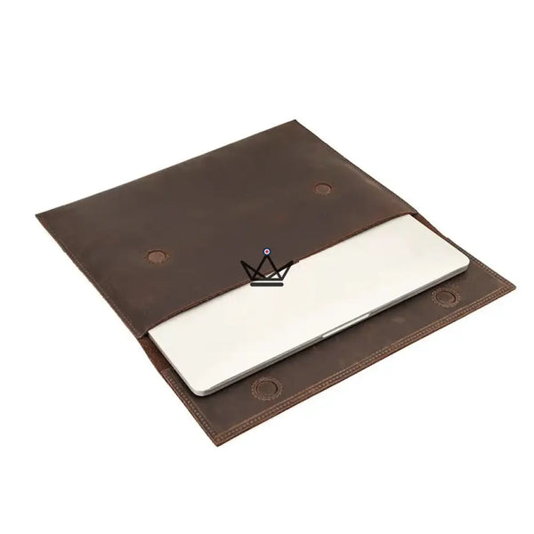 Personalisierbare Macbook-Hülle aus Leder 13"-14" - Voyageur MISSIVE