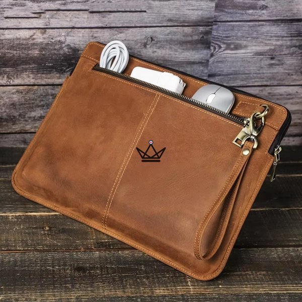 Personalisierbare Lederhülle für MacBook AIR & PRO – Voyageur Centurion