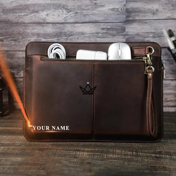 Personalisierbare Lederhülle für MacBook AIR & PRO – Voyageur Centurion