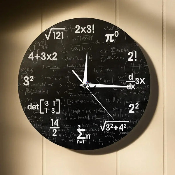 Wanduhr Schultafel mathematische Gleichungen - THEOREMA