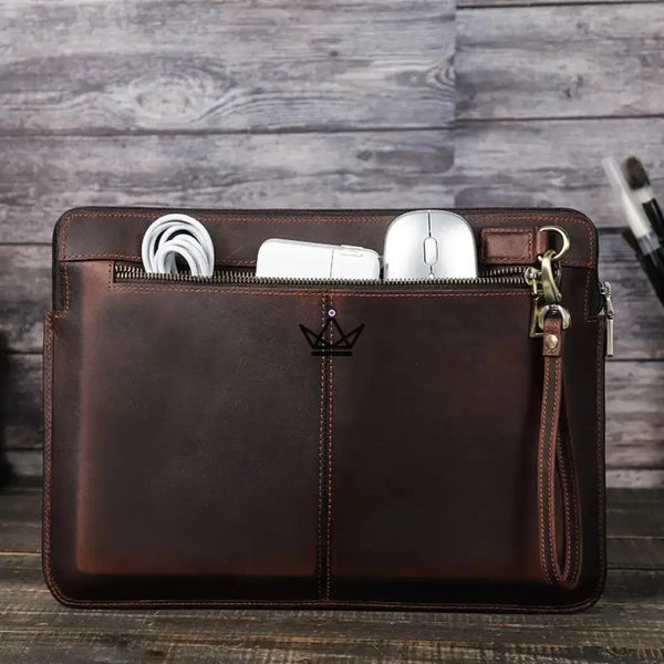 Personalisierbare Lederhülle für MacBook AIR & PRO – Voyageur Centurion