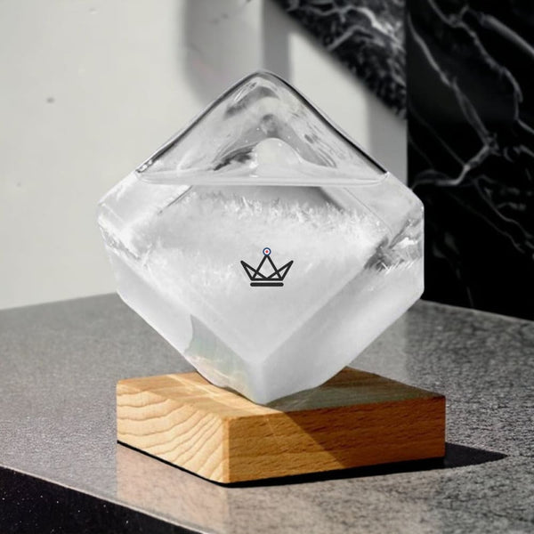Würfel-Kristallbarometer aus Glas auf Holzsockel - FROST