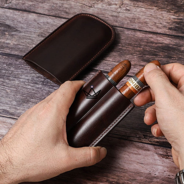 Custom Leather Cigar Case